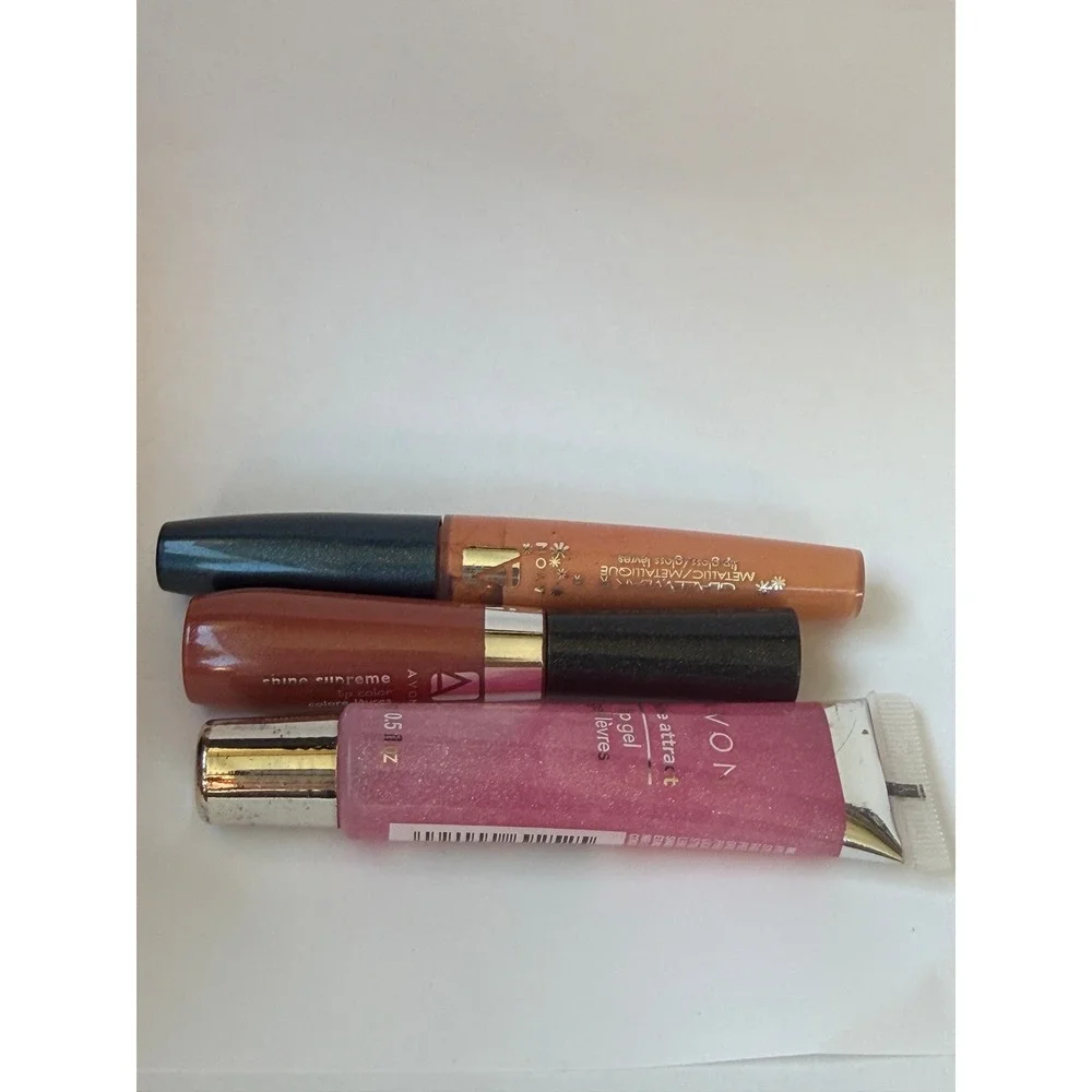Avon Lip Gloss lot of 3 - Shine Attract Shine Glazewear Metallic Pink Peach
